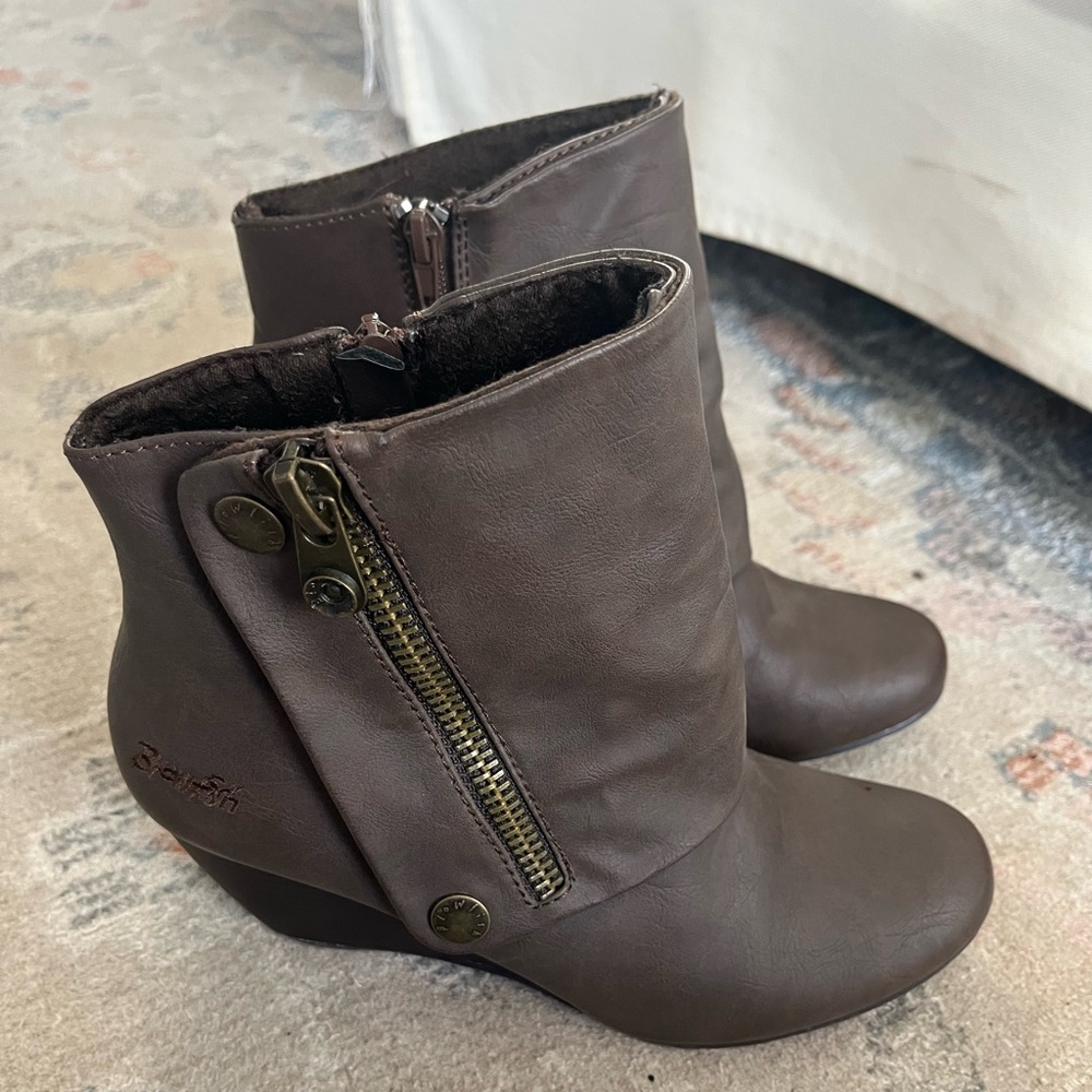 Blowfish Dark Brown Leather Ankle Booties with Side Zip Detail